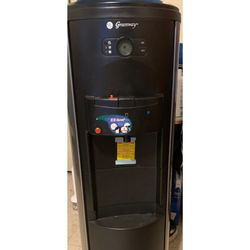 Water cooler