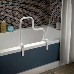 4138: Brand New Delta 15-1/4 in. L ADA Compliant Steel Grab Bar