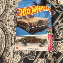 Hot Wheels 82 Cadillac 