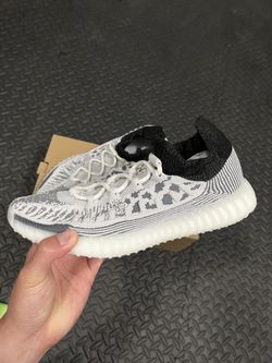 Yeezy 350V2 CMPCT Size 10.5