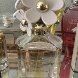 Marc Jacob’s Eau So Fresh Perfume