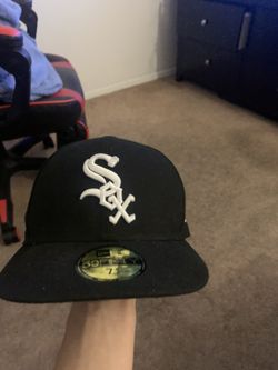 Fitted Hat Size 7 5/8