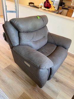 Electric couch and recliner Electric couch and recliner