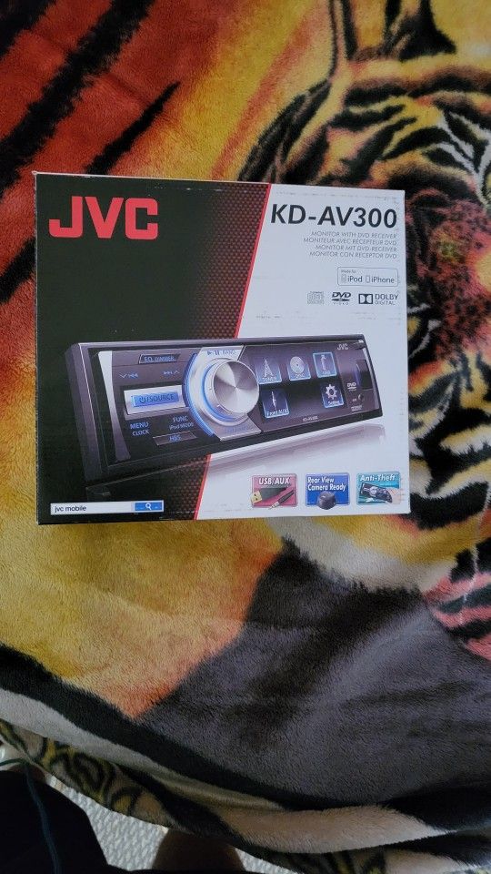 JVC  KD-AV300