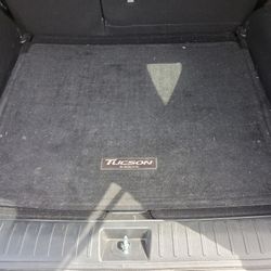 Hyundai Tucson Rear Trunk Cargo Mat 