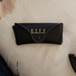 Diff Sunglasses Case
