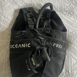Oceanic Oceanpro QLR3 Scuba BCD
