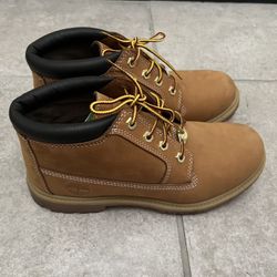 Timberland Women Nellie Boots Size 8