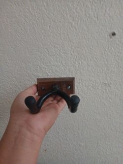 guitar wall stands