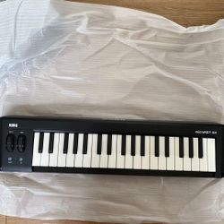 Korg Microkey Air 37 Key Wireless Bluetooth MIDI Keyboard 