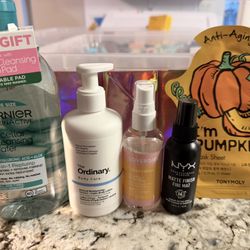 Skin Care Gift Bag 