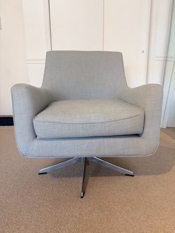 Pickup Today Upholstered Swivel 21.75”  Armchair -$50