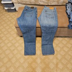 1 Pair Levis Jeans 1 Pair Lee Jeans