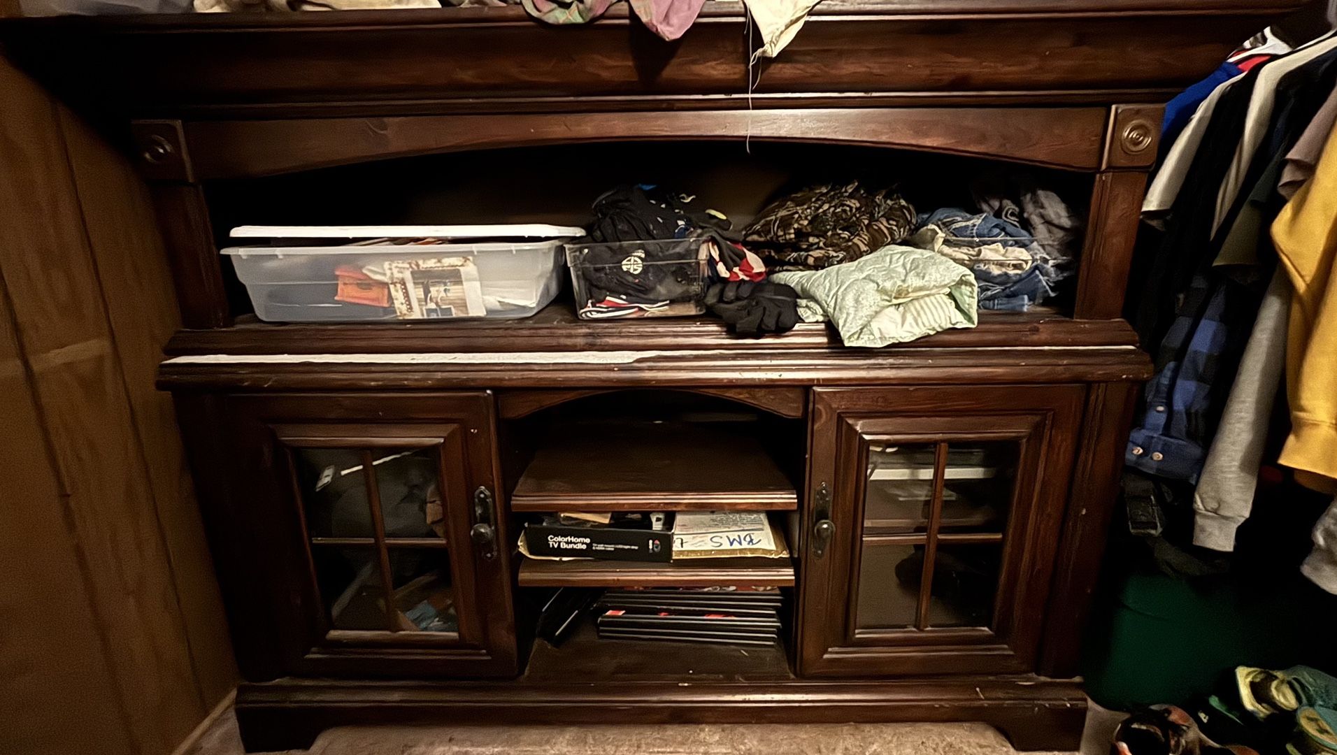 Entertainment Center W/bookshelves