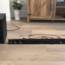 LG soundbar and wireless subwoofer