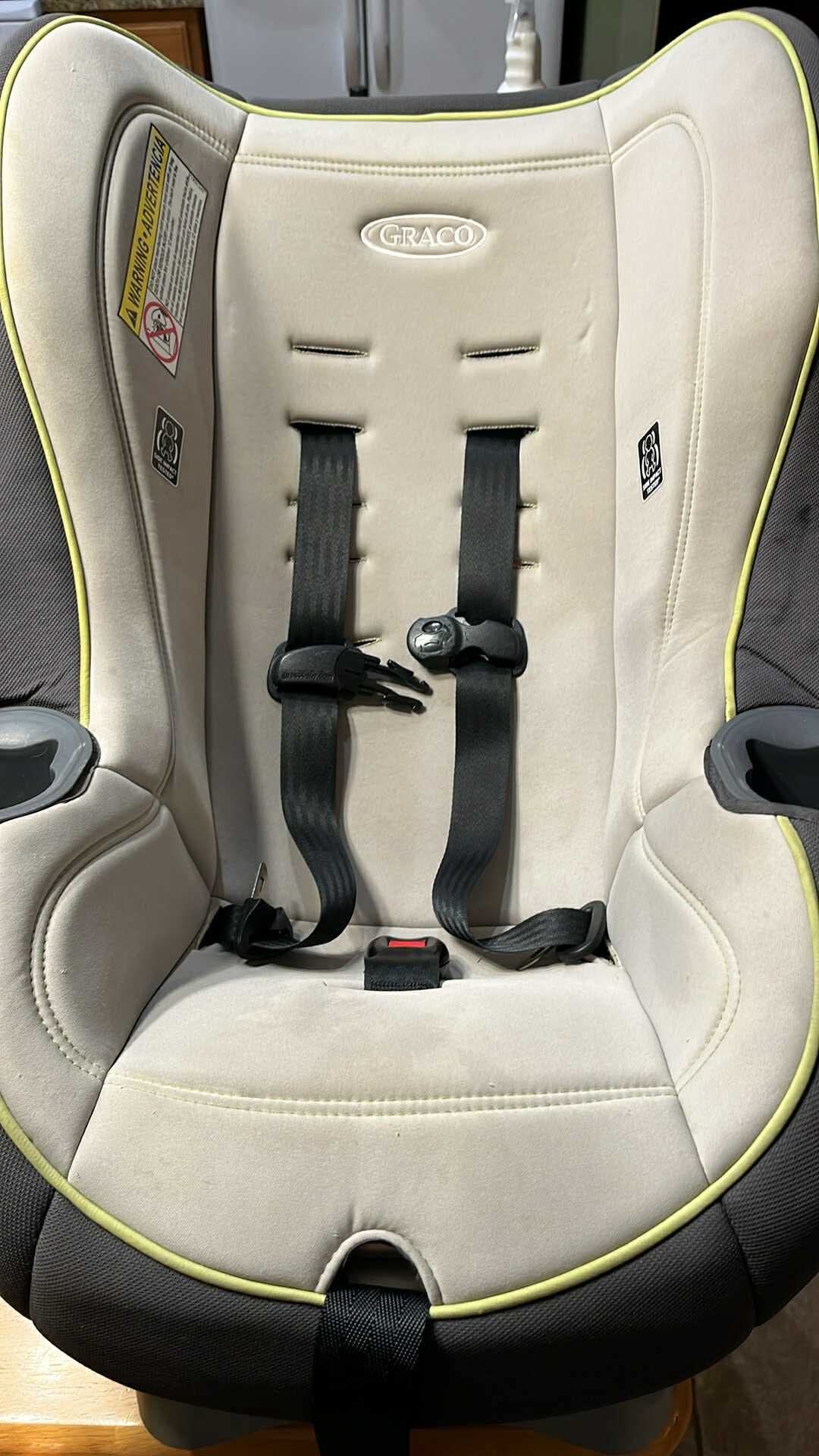 Graco Convertible Car Seat