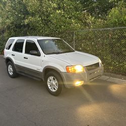 2002 Ford Escape