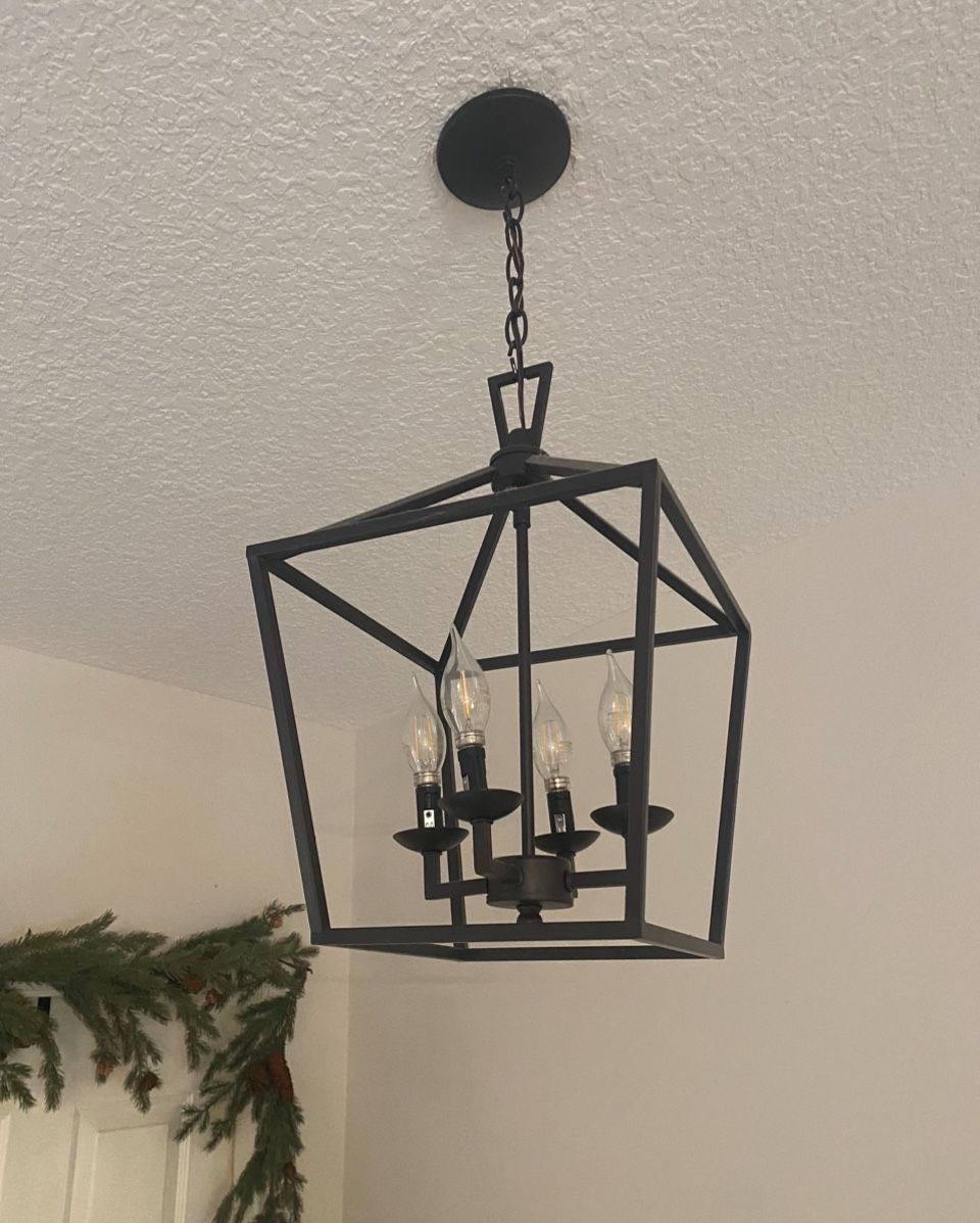 4-light Chandelier 