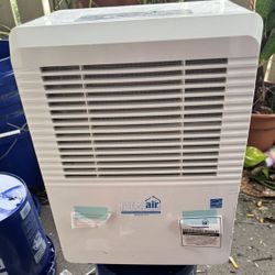 Dehumidifier