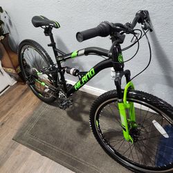 Hiland Bike Aluminum 26 21 Speed Mont Sports Condition Like New Ready To Ride