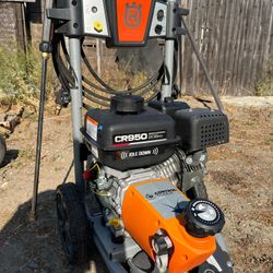 Husqvarna Spray Washer PW3200