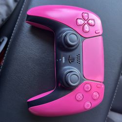 PS5 controller Pink