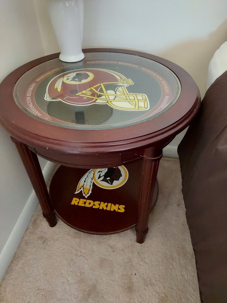 Washington Redskins End Table 