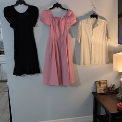 Women's Clothes 