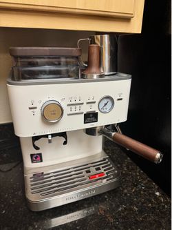 Kitchenaid white semi automatic Espresso machine