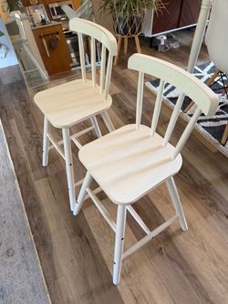 IKEA kids junior AGAM kitchen chairs – Set of 2