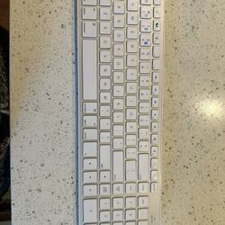Wireless Bluetooth Keyboard 