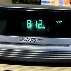 Bose Wave Music System AM/FM Radio and CD Player