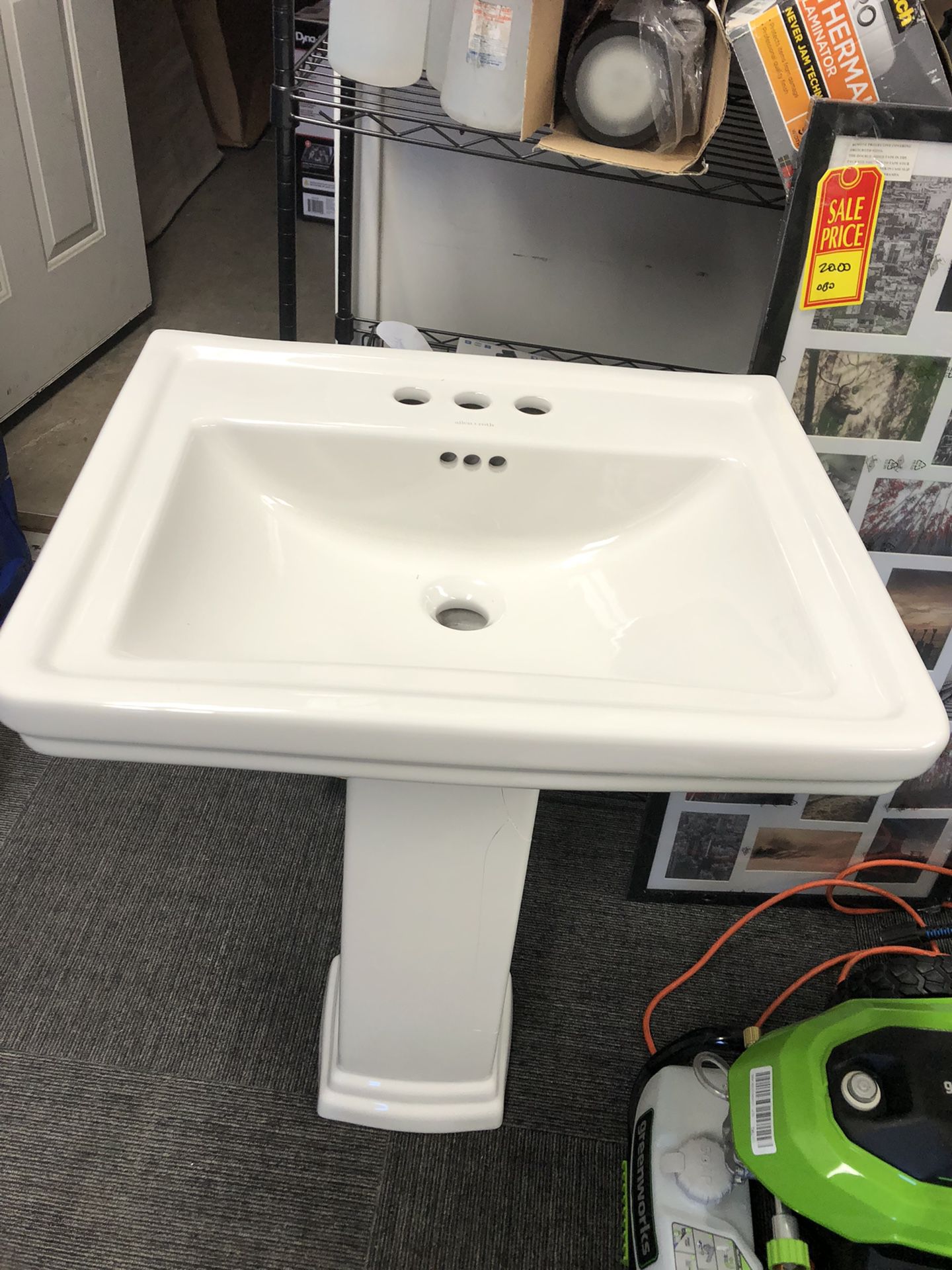 Better Vanity E-P06 White Pedestal Sink