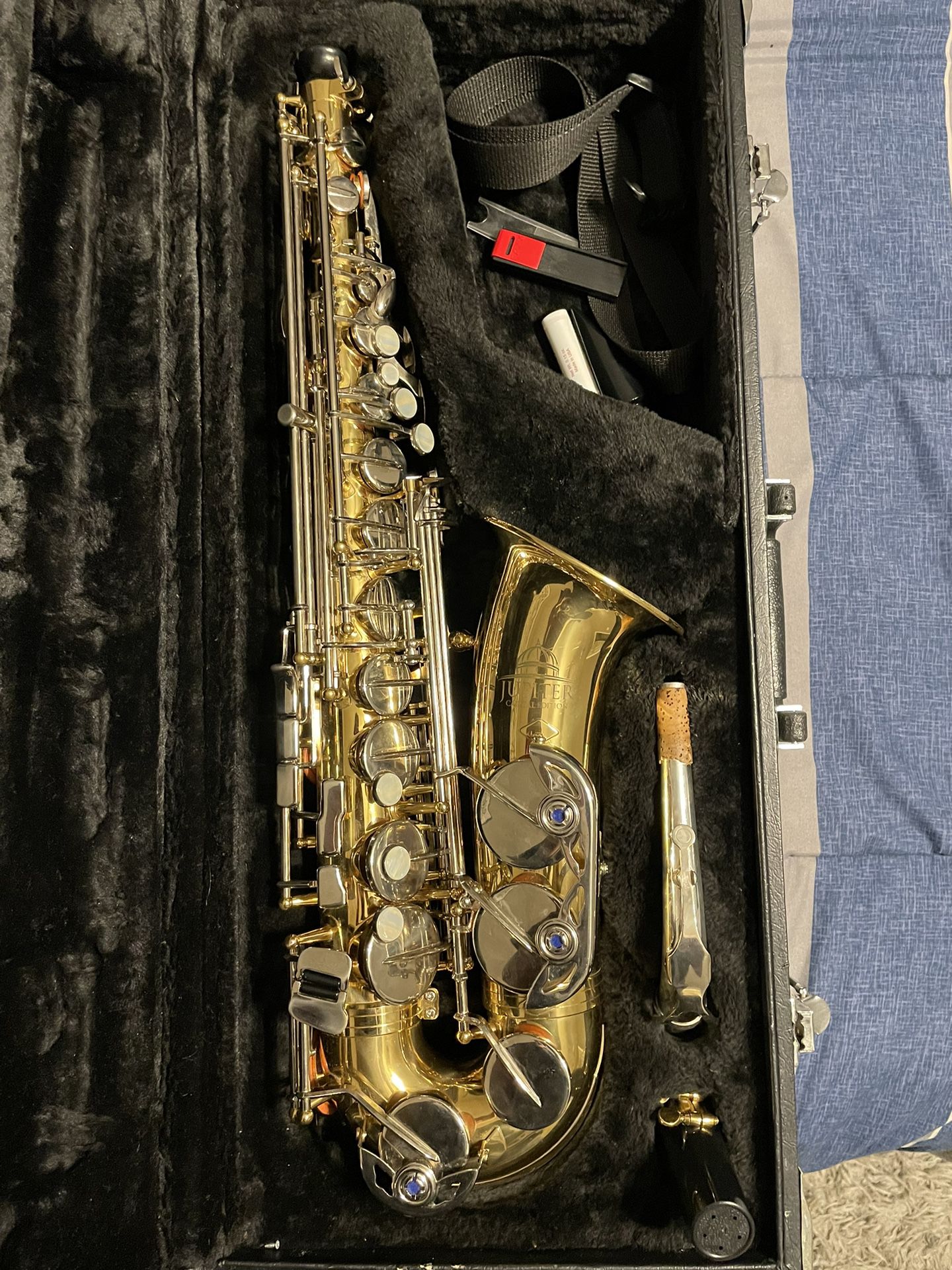 Alto Saxophone Jupiter capital addition ces-760