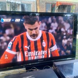 50"PANASONIC 1080P HDTV WITH ROKU REMOTE $150 FINAL PRICE SEE 👀 ALL PICTURES 