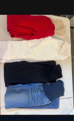 Pantalones De Maternidad  Talla Small En Buenas Condiciones  $50 Por Todos