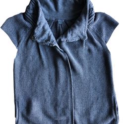 Armani Exchange sleeveless sweater