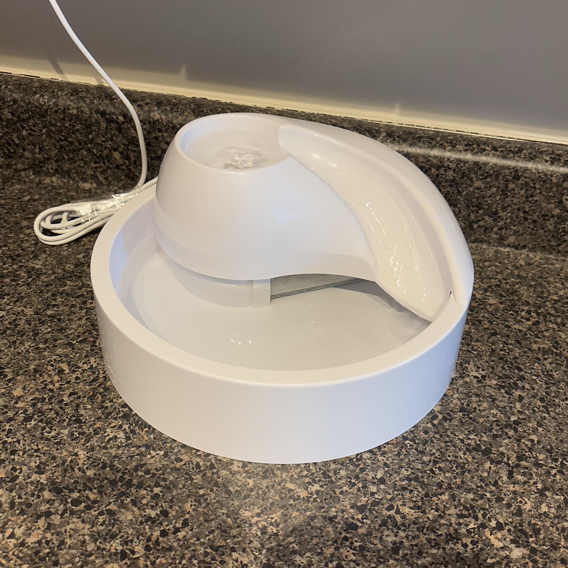 Small Animal Drinking Fountain
