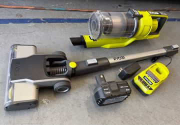 Ryobi One+18V Stick Vacuum w/4.0ah Battery