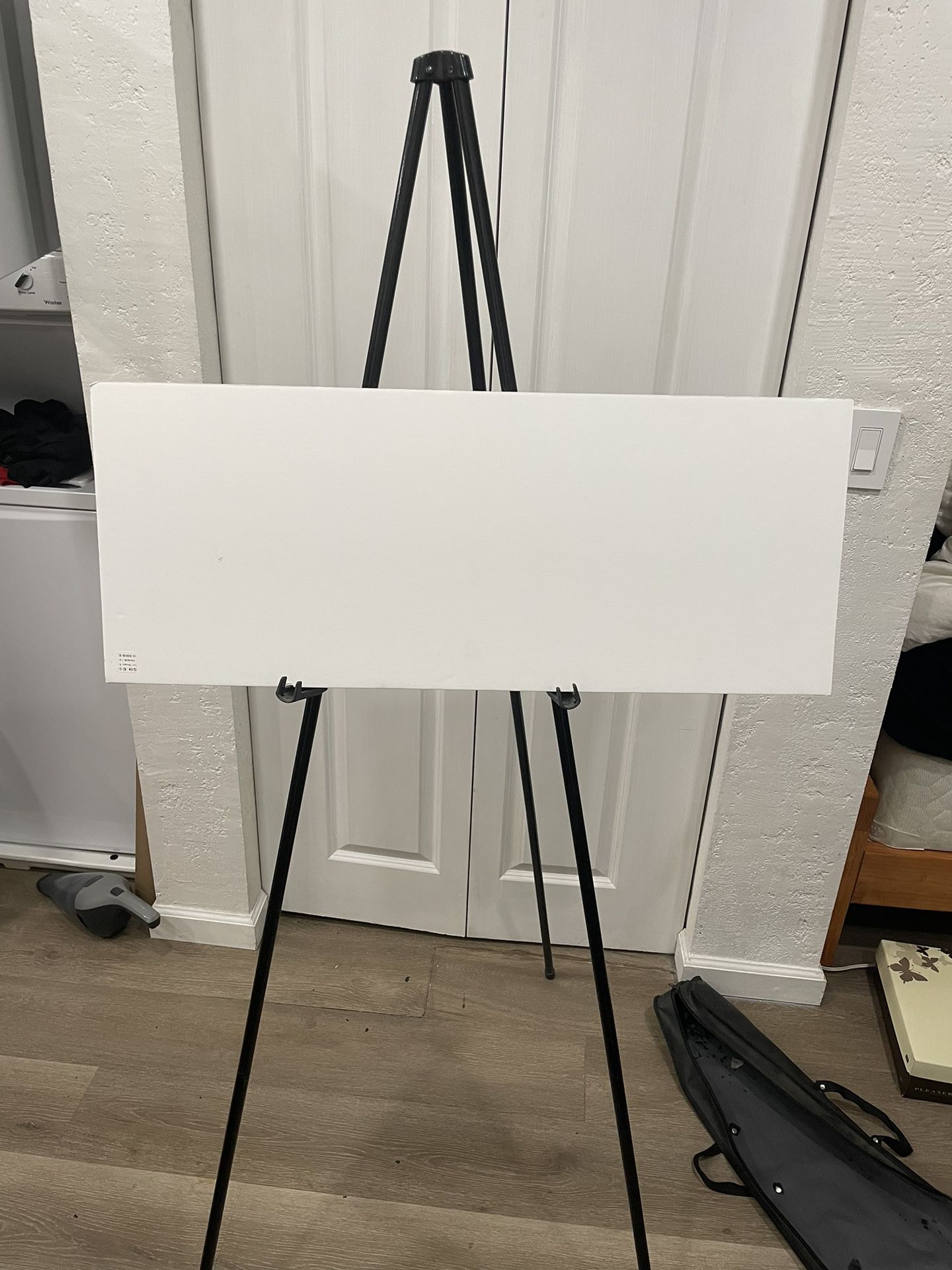 Easel for painting or display