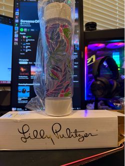 NIB Lilly Pulitzer Water Bottle 24 Oz Blue Grotto Beleaf In Yourself