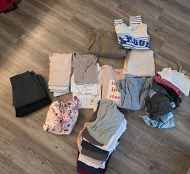 Bag women clothes sizes S and XS more than 35 pieces