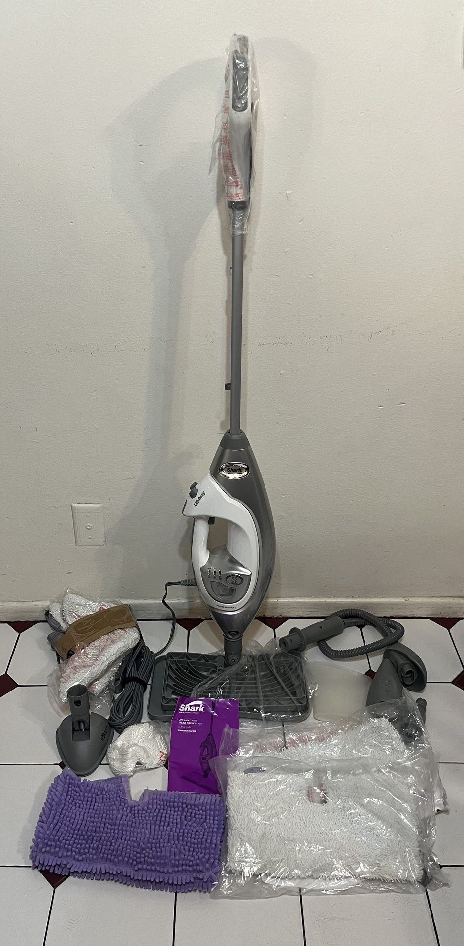 Shark Lift-Away S3901 W Mop & Steamer 🧼 Portable Professional Hard Floor Cleaner