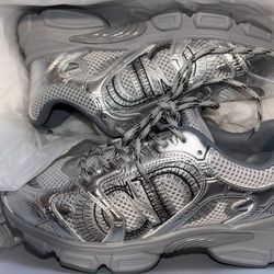 Dior Chrono Sneaker PlayStation5 Supreme Gucci Bape Amiri Balenciaga Chrome heart Louis Vuitton