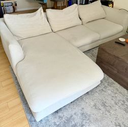 Feathers Sectional Sofa
