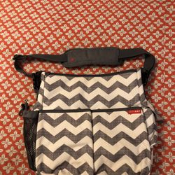 Skip * Hop Chevron Diaper Bag