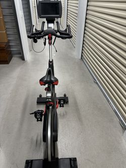 Life Fitness Indoor Exercise Bike