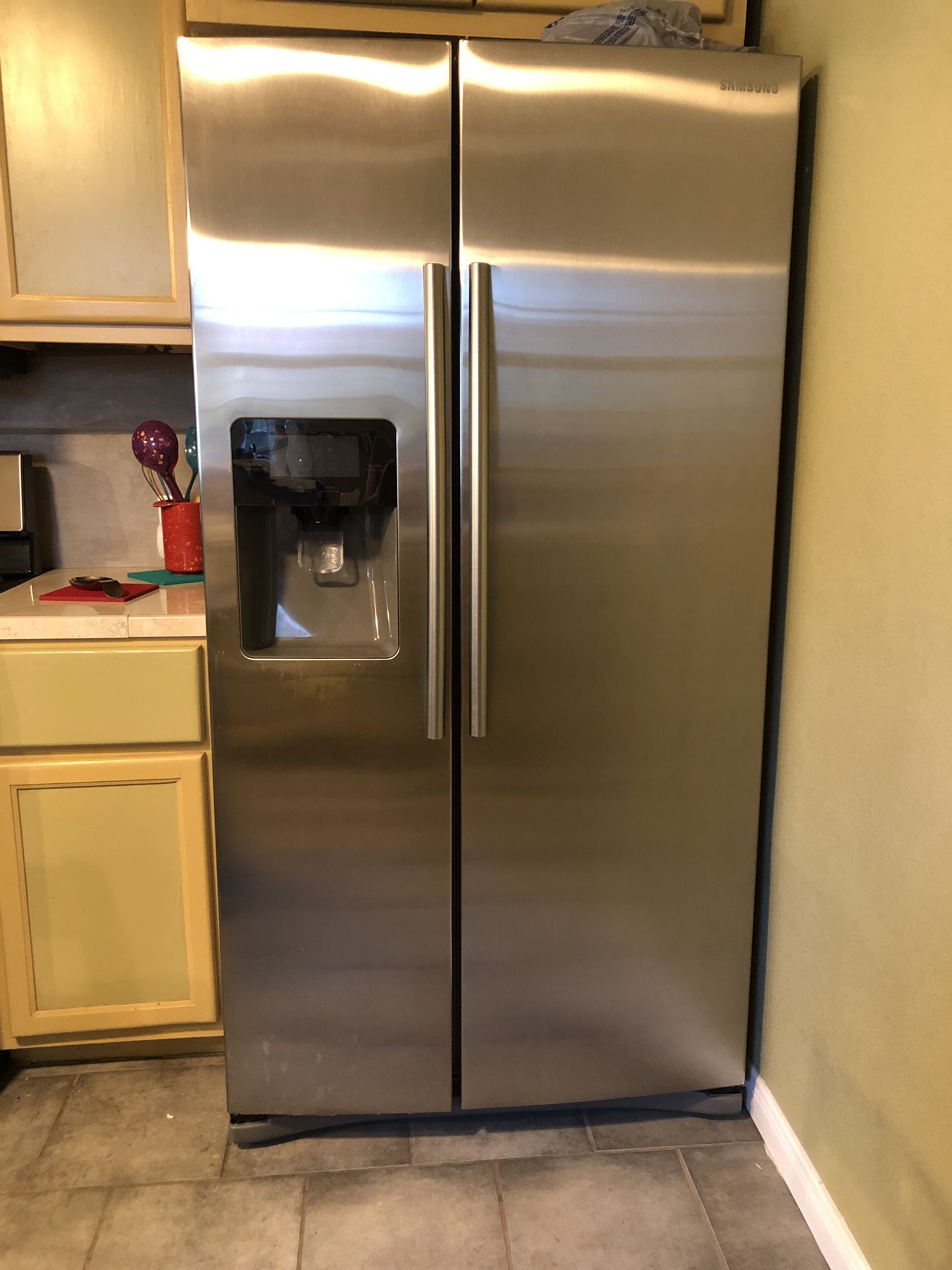 KITCHEN APPLIANCES MOVING SELL