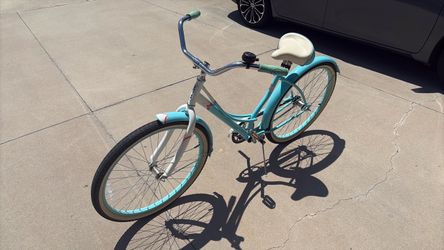 Beach Cruise Schwinn Bike