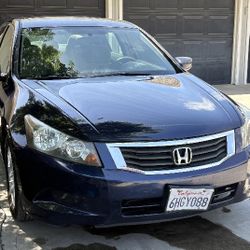 09 Honda Accord. 